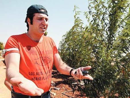 نوح زعيتر: يقدّم للمحتاجين وغيره يسرقهم.تاجر بالممنوعات.. وشغّل في تجارته مئات العائلات!... وغيره تاجر من أصحاب المقامات العاليه بكل أنوا