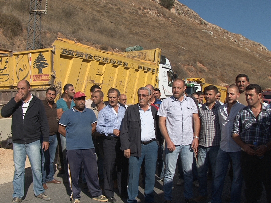 اعتصام اصحاب المرامل والكسارات في منطقتي مرجعيون وحاصبيا