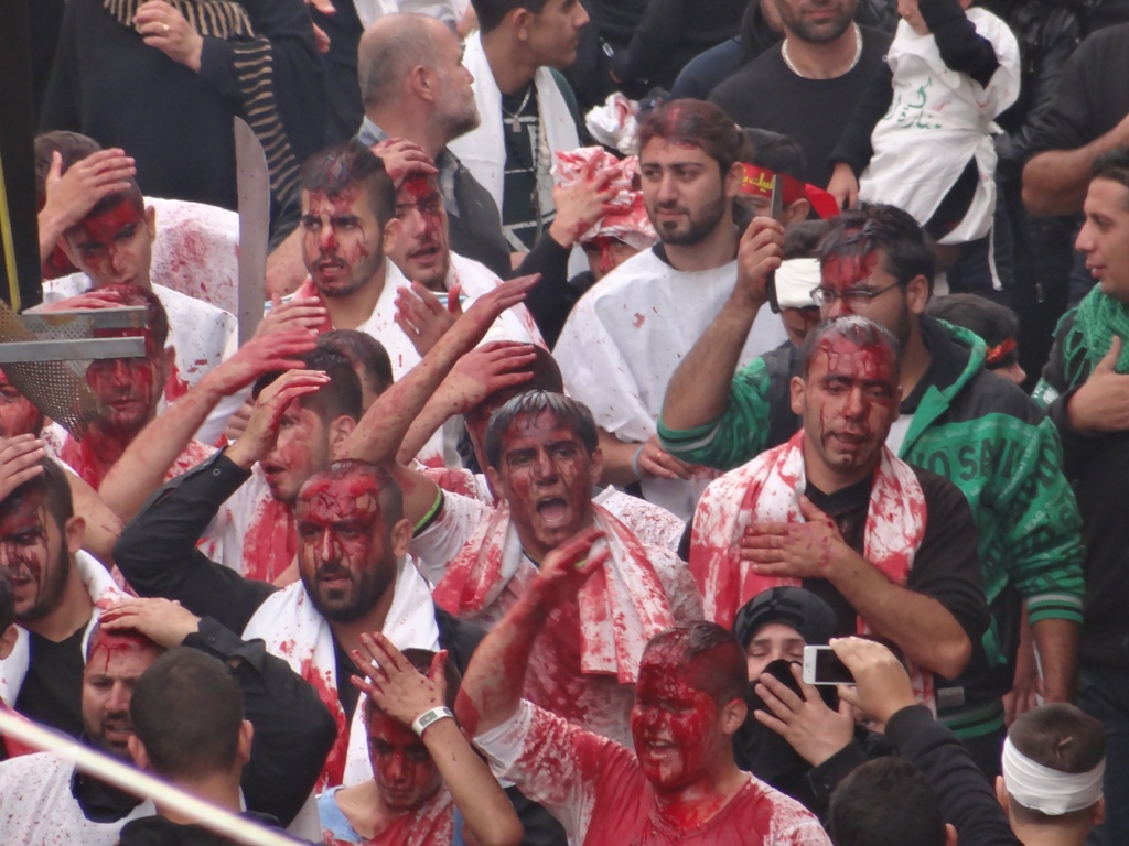 مشاهد من مسيرة عاشورائية في الخيام