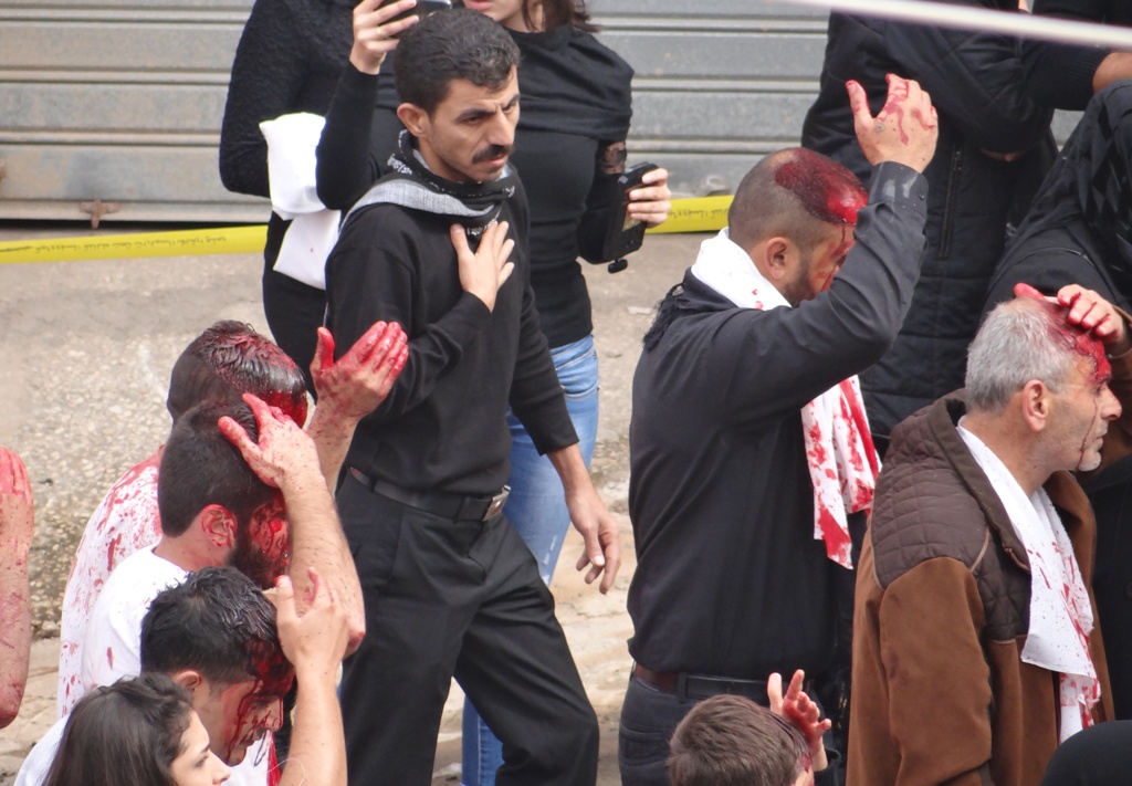 مشاهد من مسيرة عاشورائية في الخيام