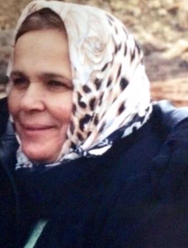 المرحومة الحاجة بدرية خليل حسّان (أم حسام).. صاحبة البسمة الحنونة، لتي كنّا نرى فيها الخيام فرحة ومشرقة بوجودها