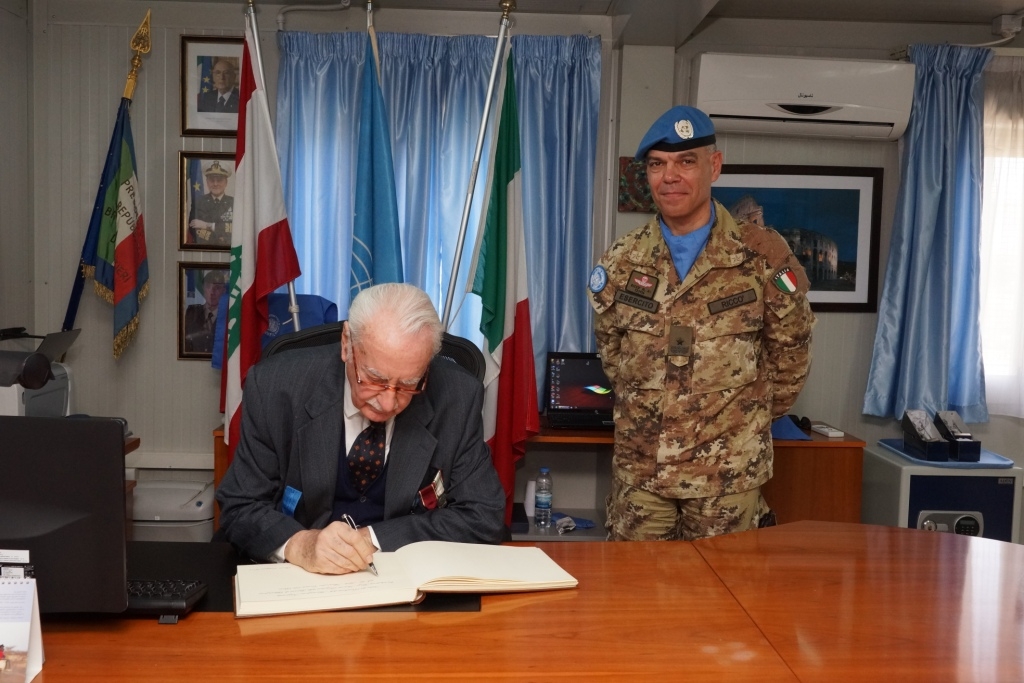  الجنرال ريكو مسقبلا وفد قدامى  الجيش  الايطالي