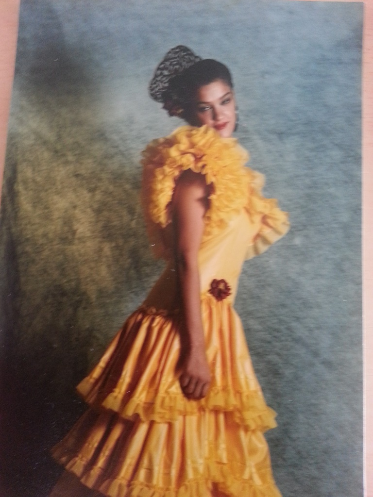 الموضة فن واسع يجمع الثقافات‎