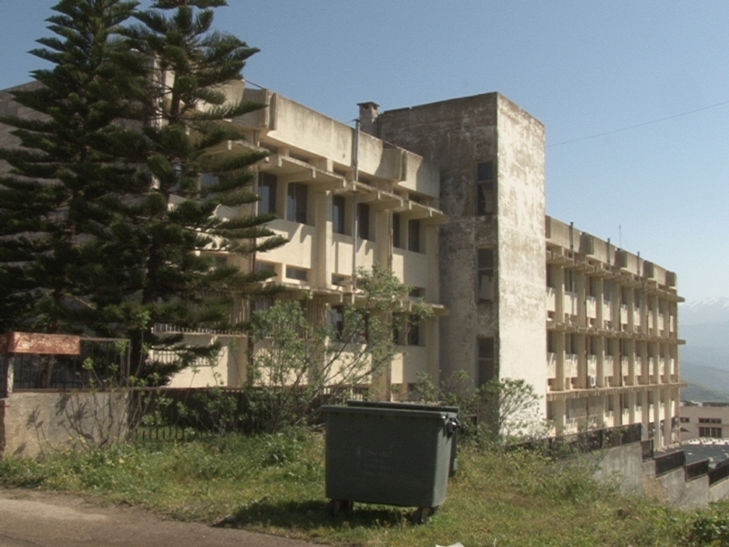  المدارس الرسمية في  المنطقة الحدودية التزمت بالاضراب