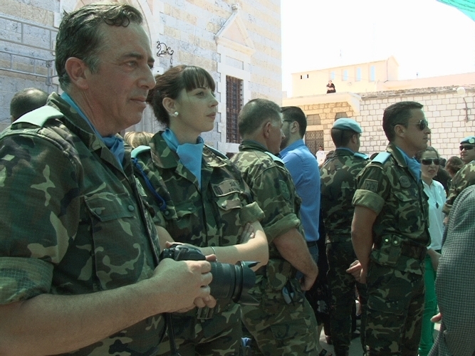 مشاركة من الوحدات الاسبانية والفرنسية في عيد مار جرجس الذي يعتبر شفيع الخيالة