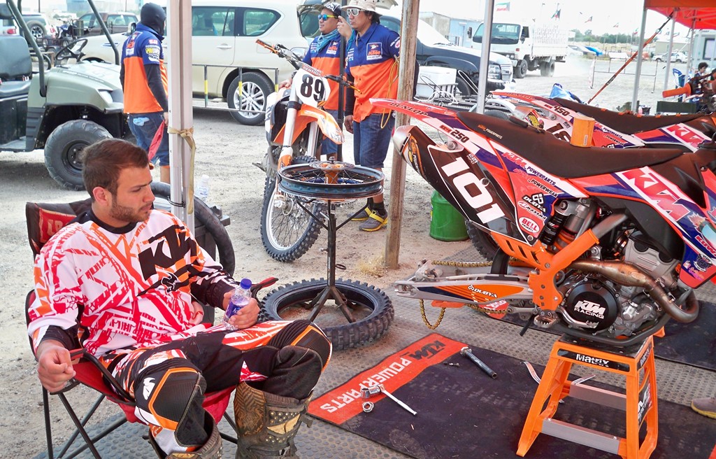 لبنان في المركز الثاني في بطولة الكويت للدراجات النارية