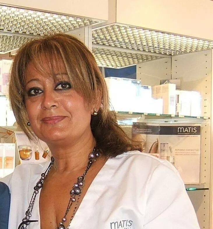 أخصائية التجميل فاطمة عواضة والأخصائية في تعديل الطاقة والشاكرات واليين واليانج