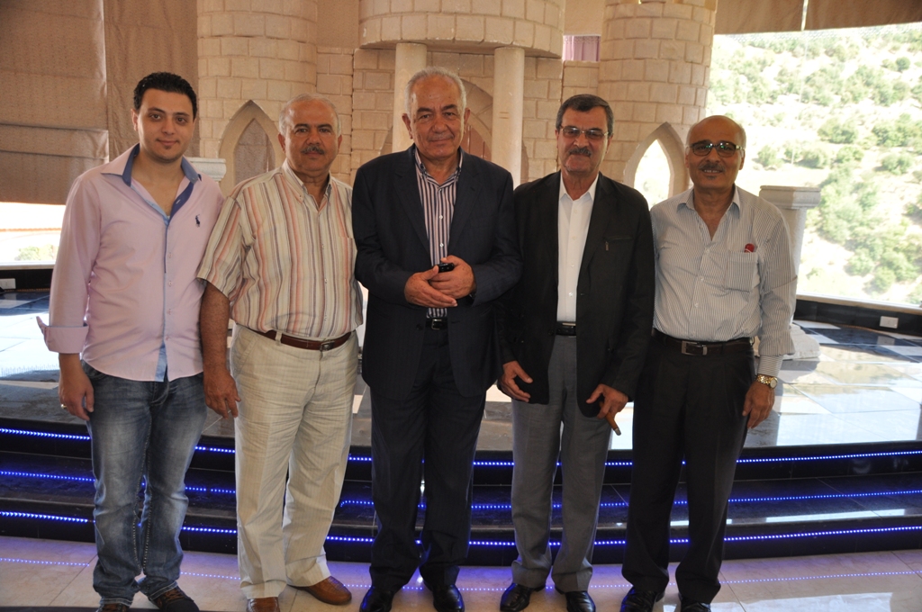 حفل تكريمي لعلي فايق، رئيس المنطقة التربوية في النبطية، لبلوغه السن