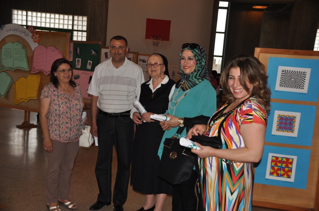 نشاطات علمية وثقافية ورياضية لدى الراهبات الانطونيات في النبطية