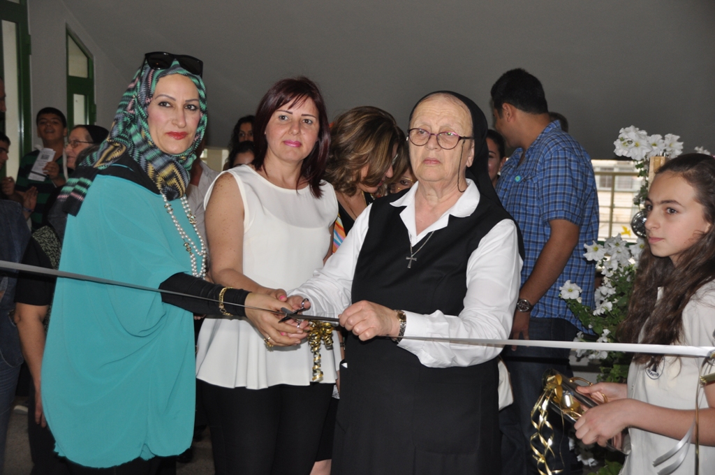 نشاطات علمية وثقافية ورياضية لدى الراهبات الانطونيات في النبطية