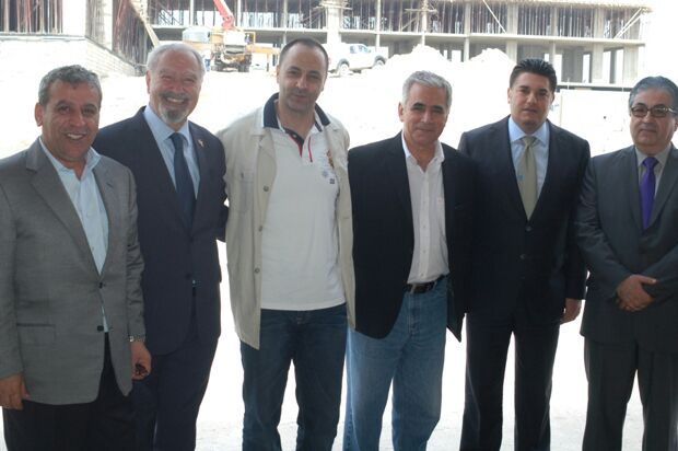 عبدالله نبيه برّي يستضيف سيناتور أميركي من أصل لبناني في جمعية مدرار الخيرية في شوكين