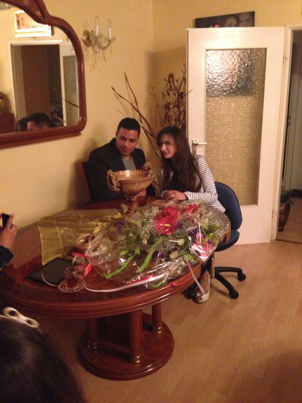 خطوبة الشاب علي غسان فاعور على الآنسة لؤى عليي خريس في برلين‎