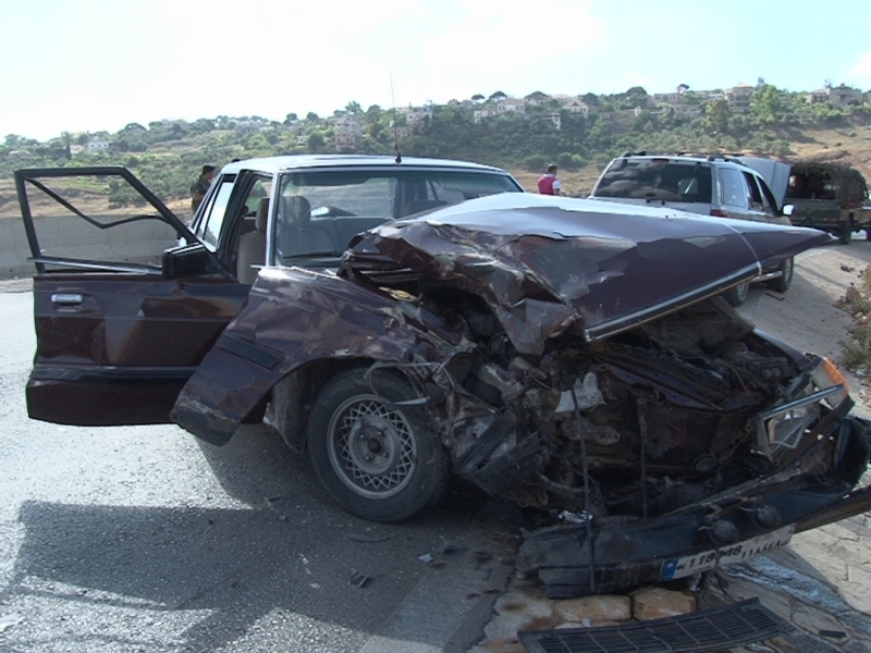 حادث سير مروّع عند مدخل جديدة مرجعيون الشرقي ادى الى وقوع 3 إصابات