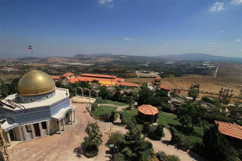 حديقة إيران في مارون الراس تطل على فلسطين المحتلة (كامل جابر)