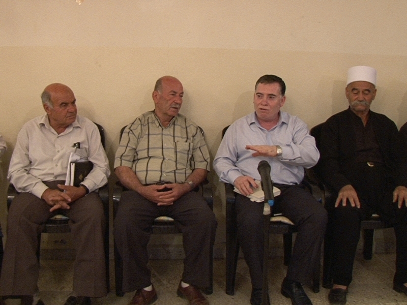 رئيس النقابة حسن عباس متحدثا في  ابل السقي