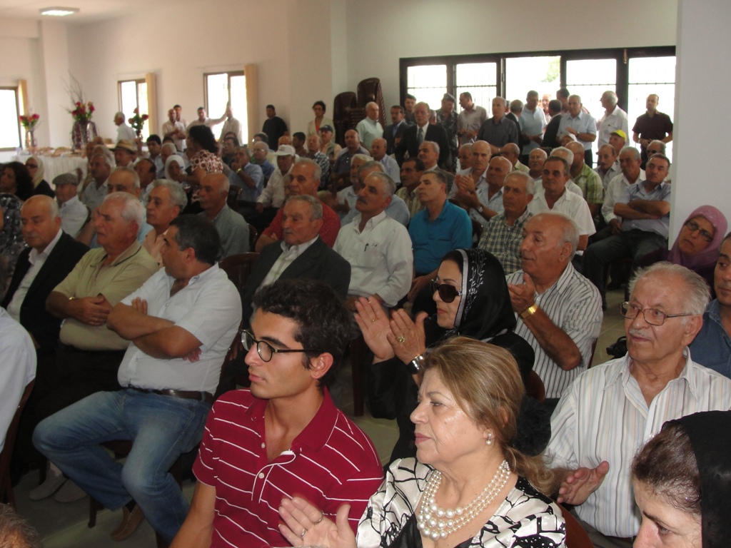 ندوة تجمع أعضاء وأصدقاء نادي الخيام الثقافي الإجتماعي