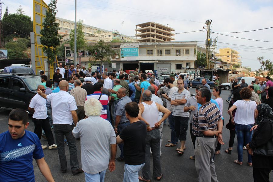 أهالي كفررمان ينتفضون على غياب المياه عن بلدتهم