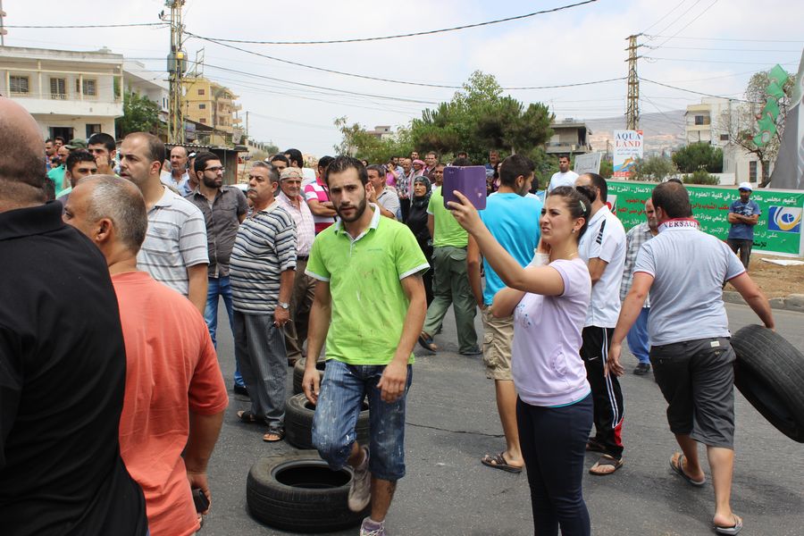 أهالي كفررمان ينتفضون على غياب المياه عن بلدتهم