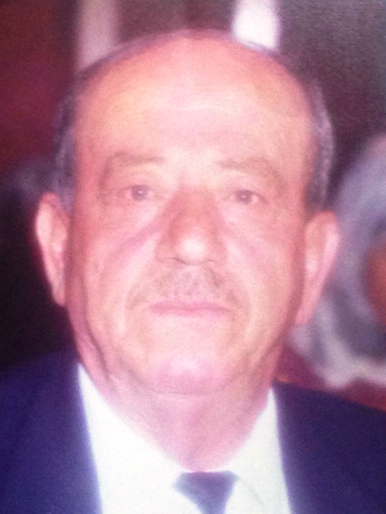 المرحوم المؤهل أول المتقاعد السيّد حسن السيّد سعيد زلزلة (أبو غالب)