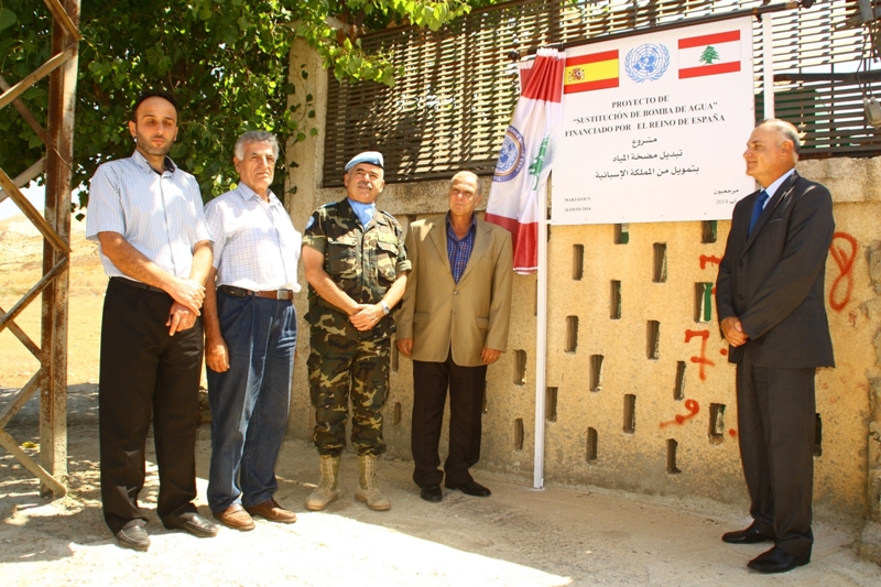الجنرال شابا والحايك وغلمية والحمرا امام لوحة تؤرخ لمشروع-1