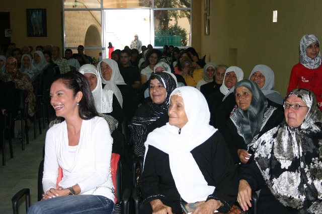 السيدة ريم حيدر (أم العباية)، تشارك خيام دوت كوم عيده السنوي