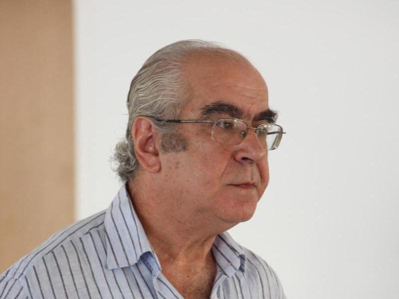 أسعد غصن.. العمل مكرّس كهدية وعربون وفاء له ومساهماته المتعددة من على صفحات موقع خيام دوت كوم