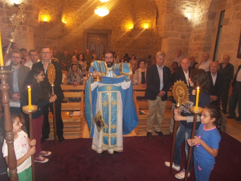 الاب سلوم يقيم الالقداس الاحتفالي في ابل السقي في الذكرى السبعين لتأسيس الامم المتحدة