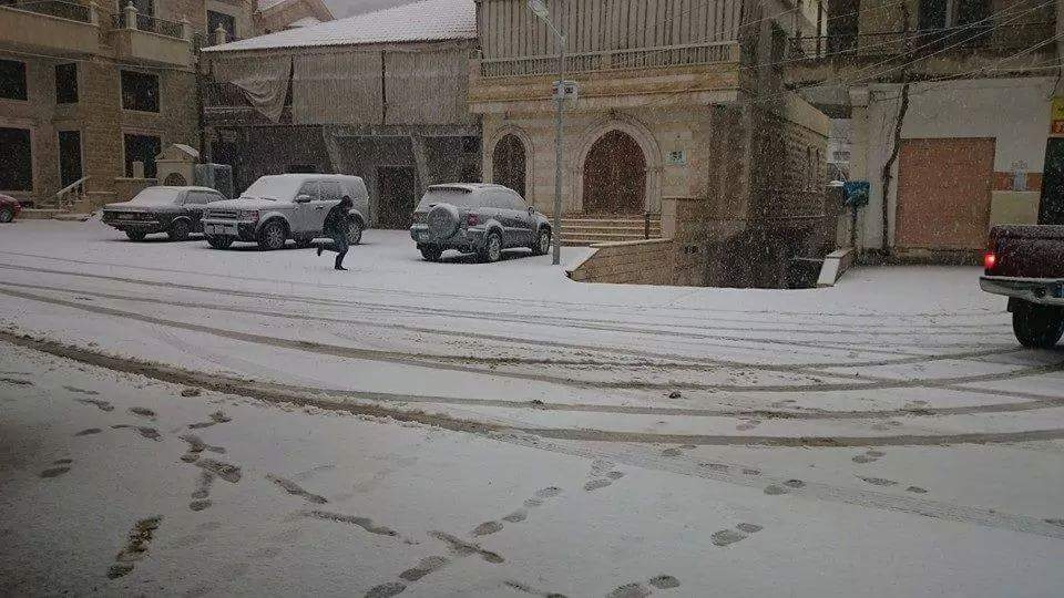 الثلج كسا ساحة شبعا