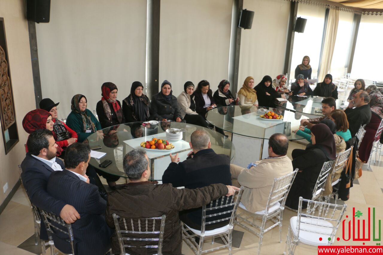 جمعية سيدات الخيام للتنمية بالتعاون مع التعاونيات الانتاجية في الجنوب تشارك مع شركة ليدا للتحضير ليوم غداء تراثي