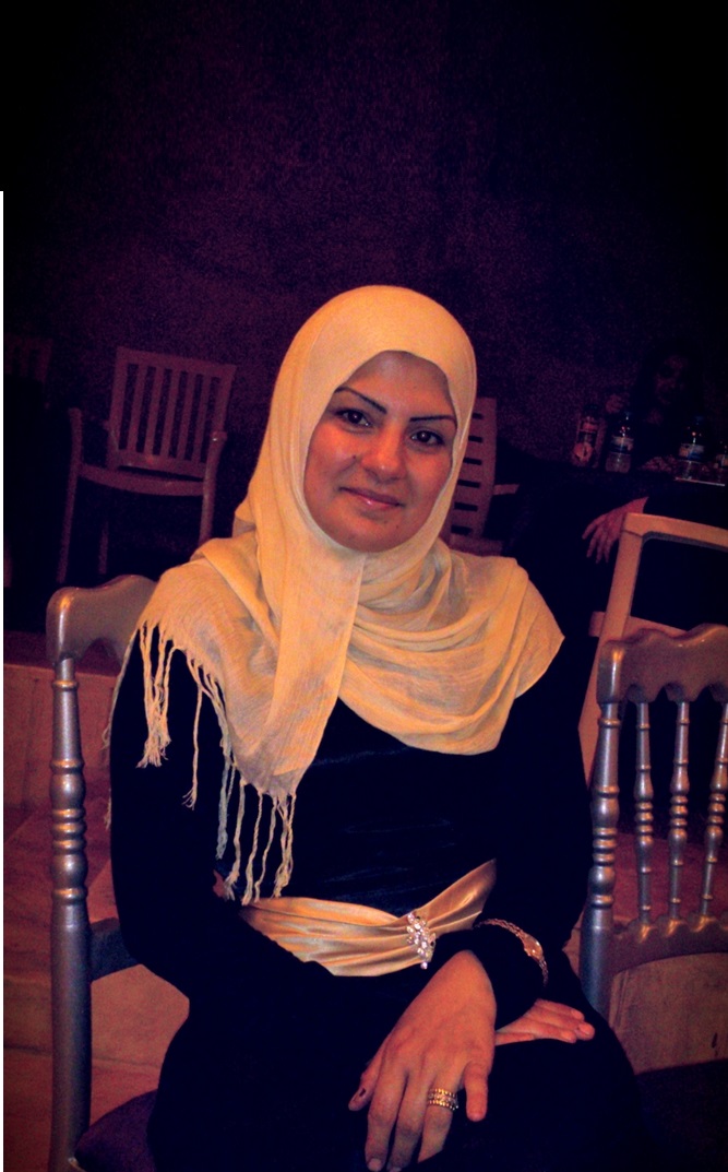 نور العيون، مع كل إشراقة شمس أرى صورتك أمامي، أراك تشرقين فتملأين الكون ضياءً، والسماء إشراقاً