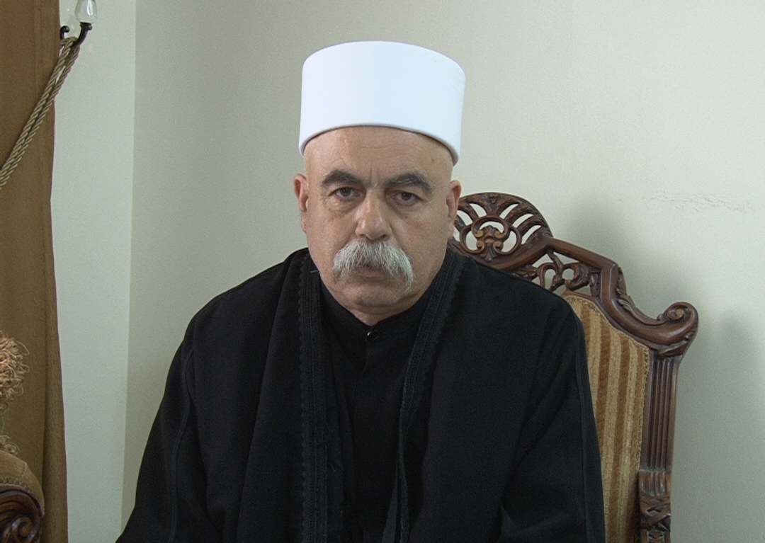 الشيخ فندي شجاع، كبير مشايخ البياضة، يستنكر المجزرة ضد الدروز في لوزة