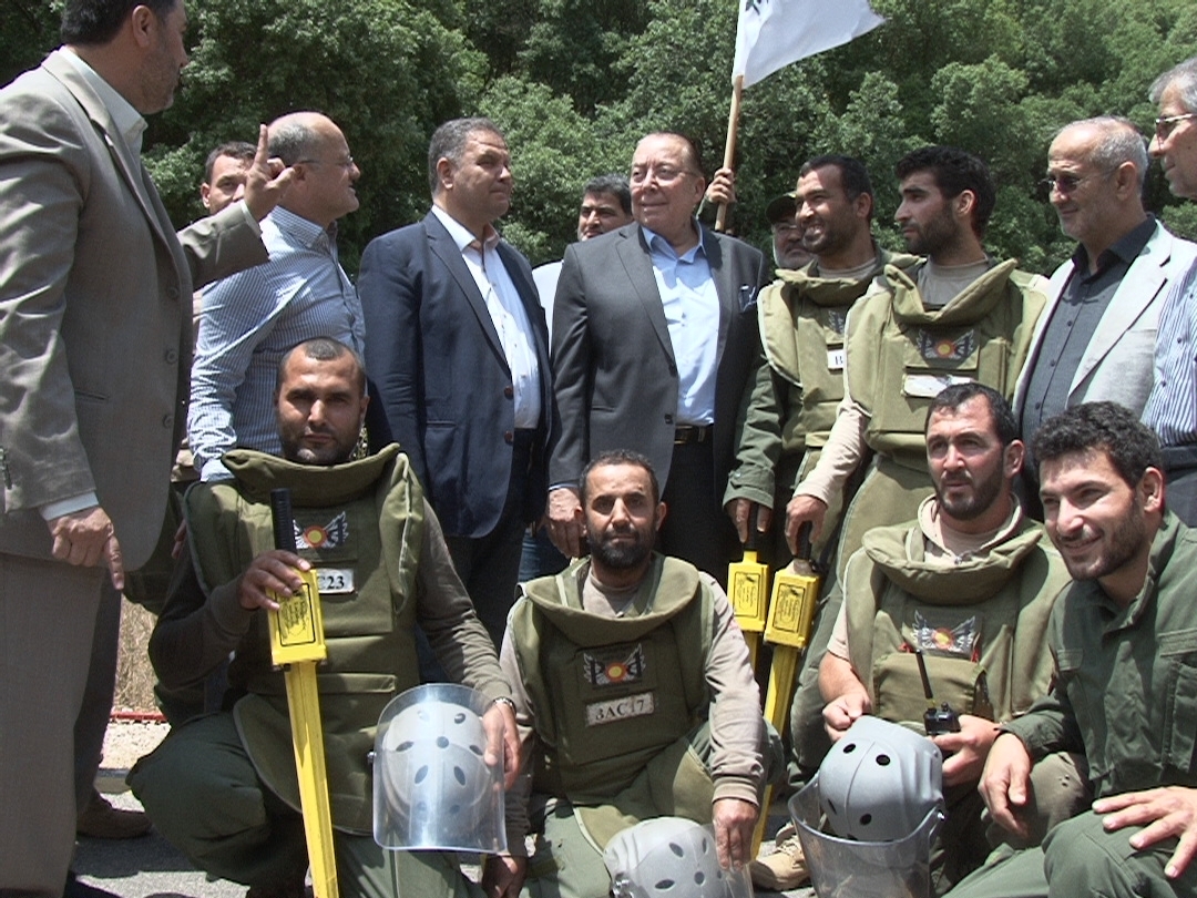 وزير البيئة محمد المشنوق متحدثاً