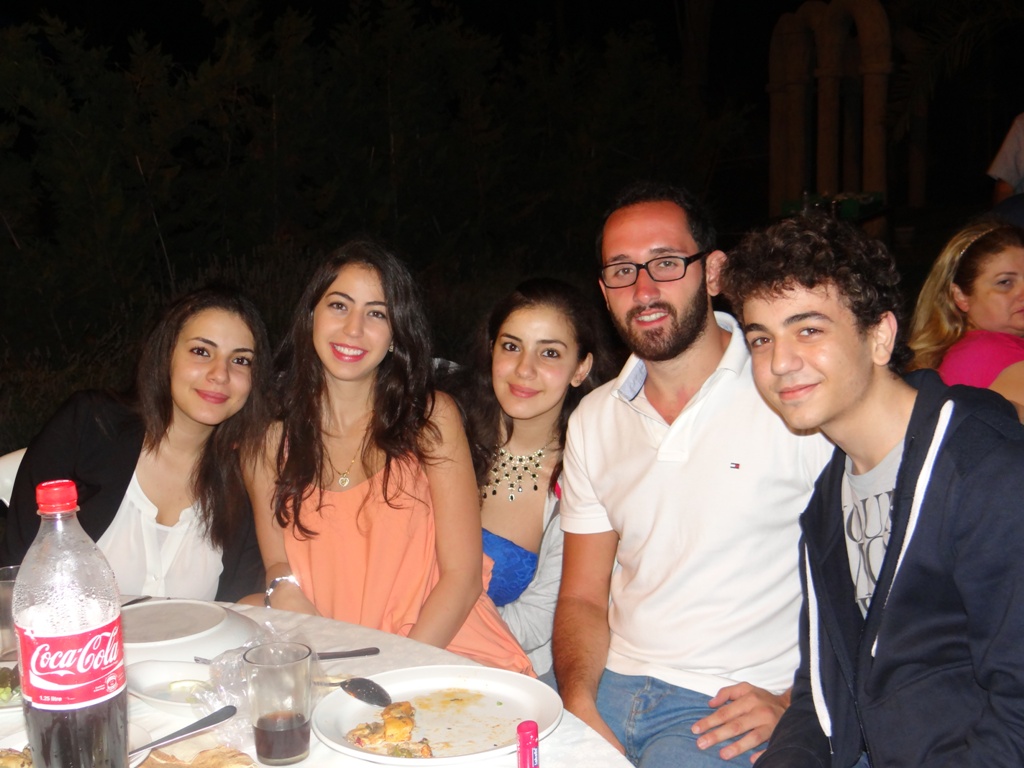 جانب من حفل العشاء السنوي لجمعية سيدات الخيام