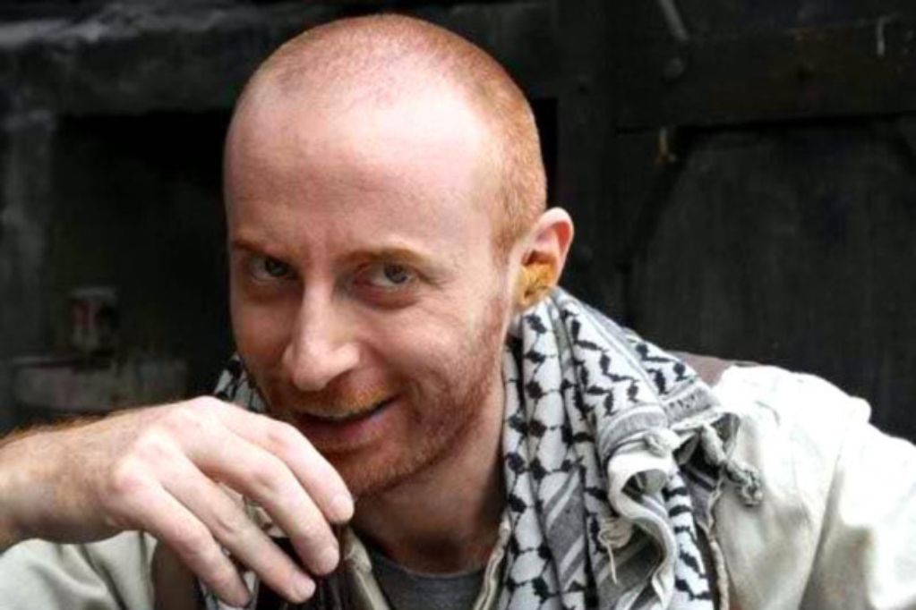 جديد البلدة لهذا العام على الصعيد الفني: زيارة الفنان السوري مصطفى الخان الى بلدة كفررمان الجنوبية 