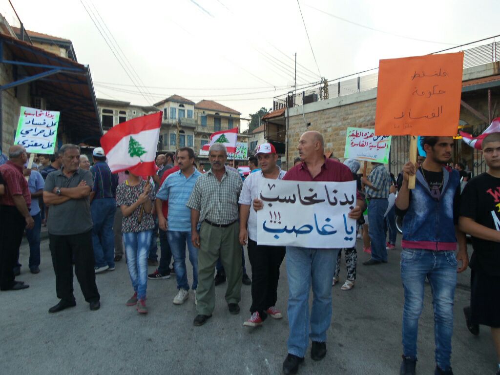 عشرات المواطنيني الجنوبيين في المنطقة الحدودية لبوا دعوة لجنة المتابعة لـ \