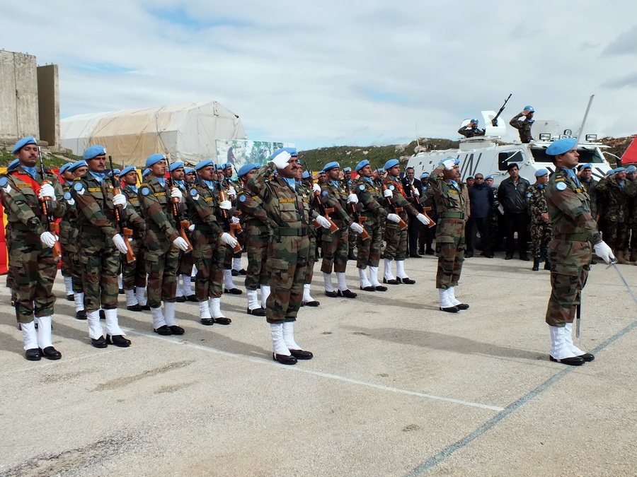 عرض عسكري رمزي تخلل الإحتفال بالعيد الوطني ال 67 للهند - صورة مايا العشي - مرجعيون