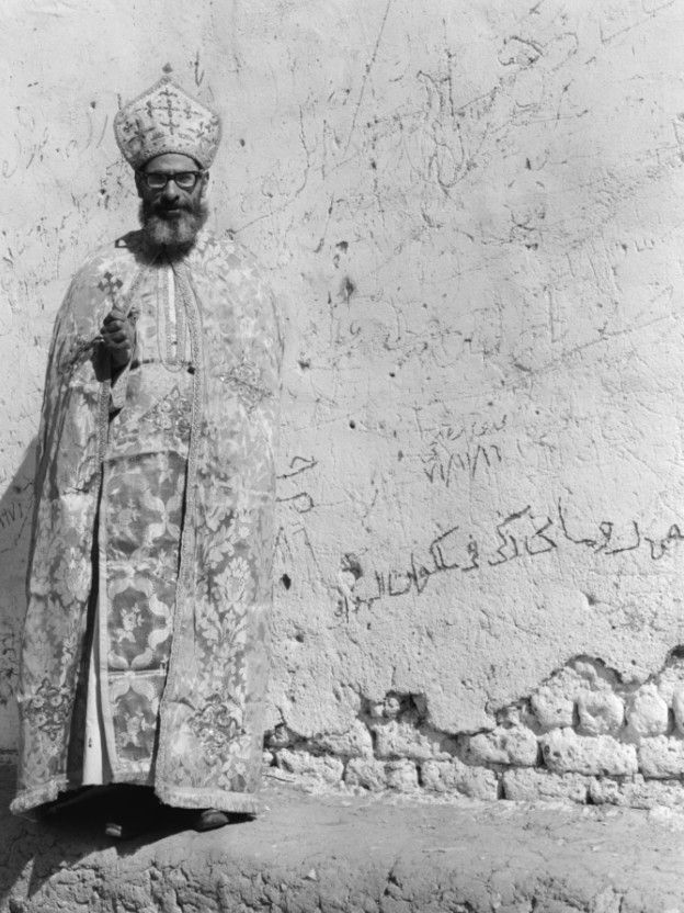 أحد الرهبان في دير مار جرجس في صعيد مصر عام 1972 - تصوير نسيم حنين
