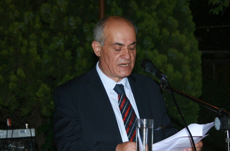 الأستاذ سعيدالضاوي: علي ادريس.. جليس ممتع من خلال ثقافته الواسعة وتجربته الغنية