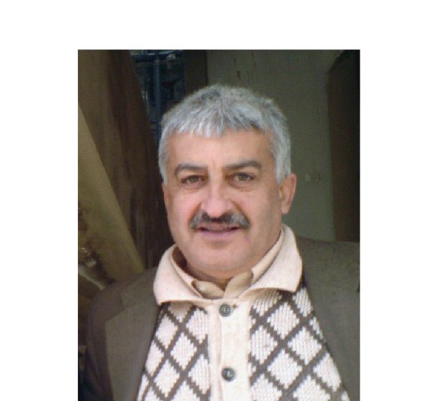 الكاتب حسين أحمد عبدالله