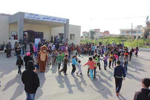 كرمس للاطفال أقامته جمعية سيدات الخيام بالشراكة مع مؤسسة الرؤية العالمية وقوات اليونيفل ونادي الخيام الثقافي الاجتماعي