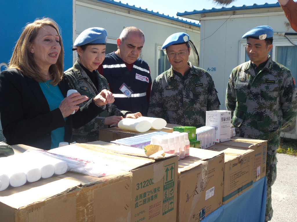 مساعدات طبية من الوحدة الطبية الصينية الى الصليب الاجمر في حاصبيا