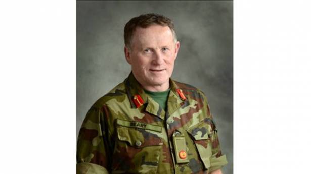 الجنرال الإيرلندي مايكل بيري الرئيس الجديد لبعثة اليونيفيل وقائدها العام في جنوب لبنان، خلفاً للجنرال الإيطالي لوتشيانو بورتولانو