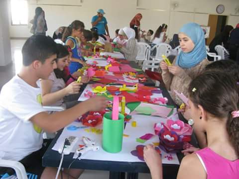 الصور من الأرشيف