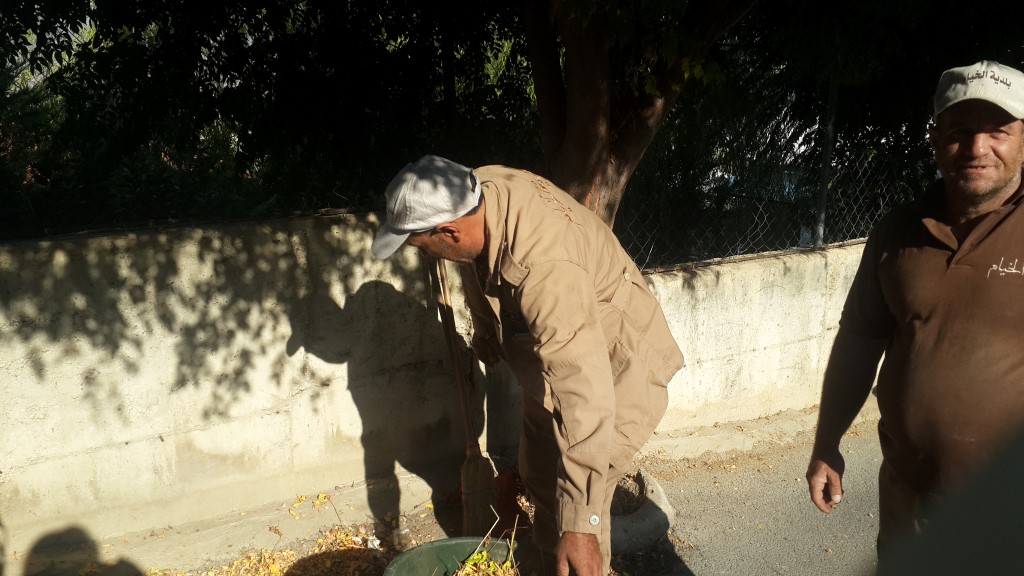 يسهرون على راحة سكان البلدة وعلى توفير أفضل مستلزمات الحياة فيها على حساب راحتهم