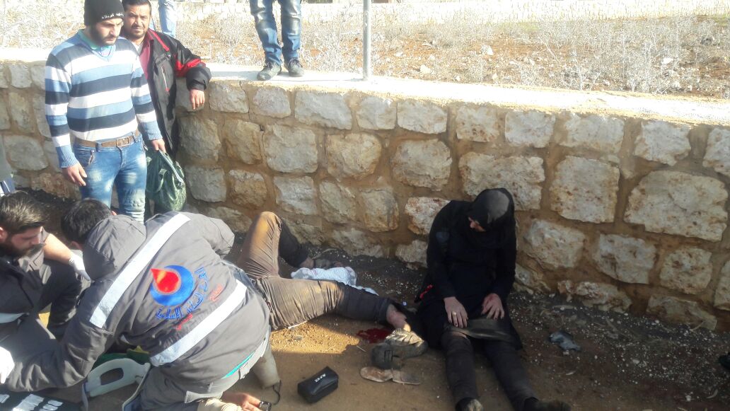 والدة حميدة وخالها بعد الحادث