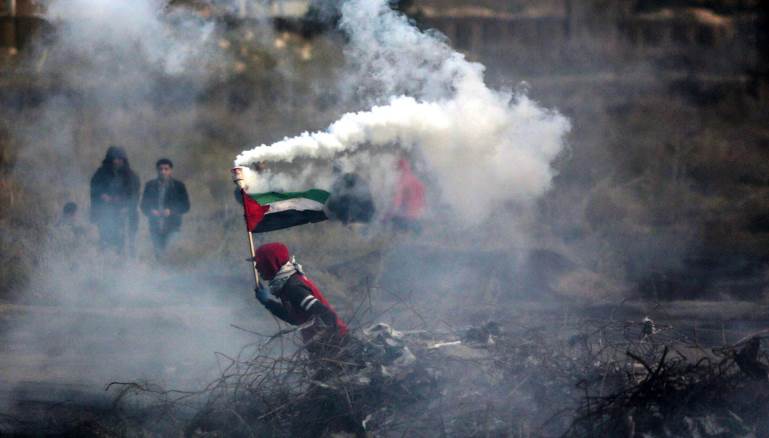 صاحب الكوفية 