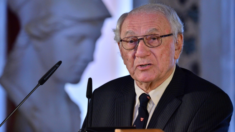 المفكِّر العربي الدكتور صادق جلال العظم