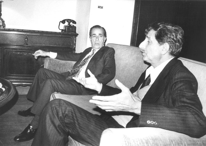 القائد كمال جنبلاط والعميد ريمون إدّه