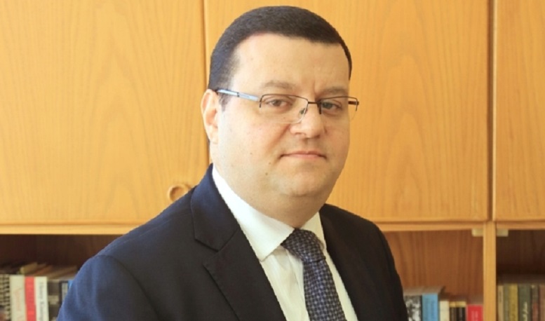 الأســتاذ رامـي الريّـس