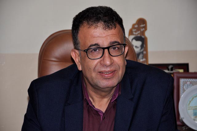 مروان عبد العال: أنا الطفل الذي يدهشه الجمال في هذا العالم، المخيم ذاكرتي الأولى والوطن خيالي المسافر